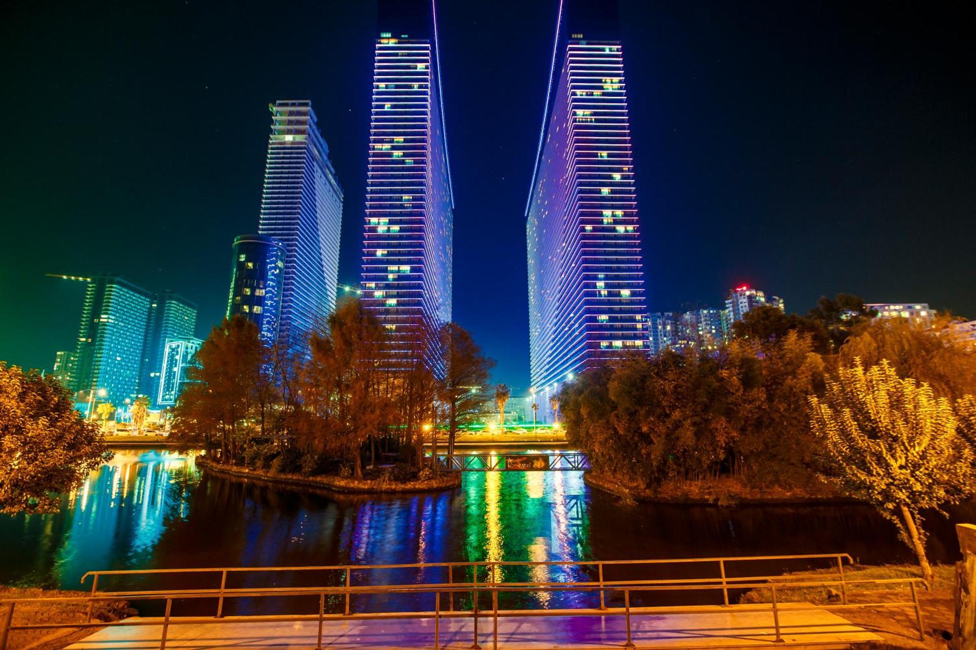 Panorama Batumi Beach Resort Exterior foto