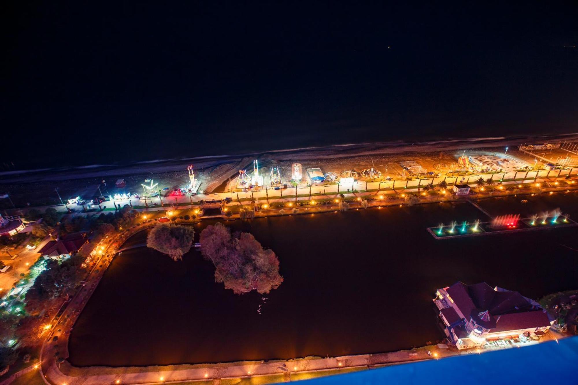 Panorama Batumi Beach Resort Exterior foto